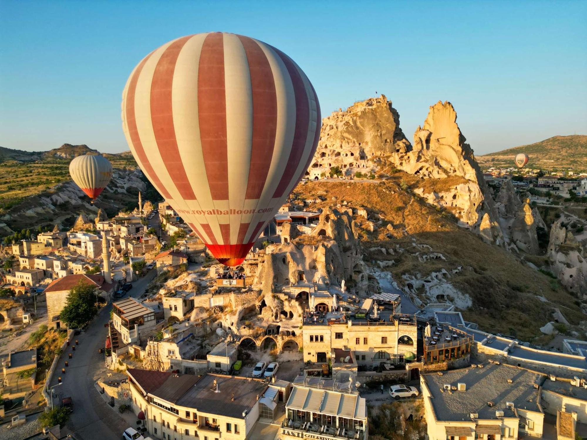 Ages In Cappadocia Hotel *