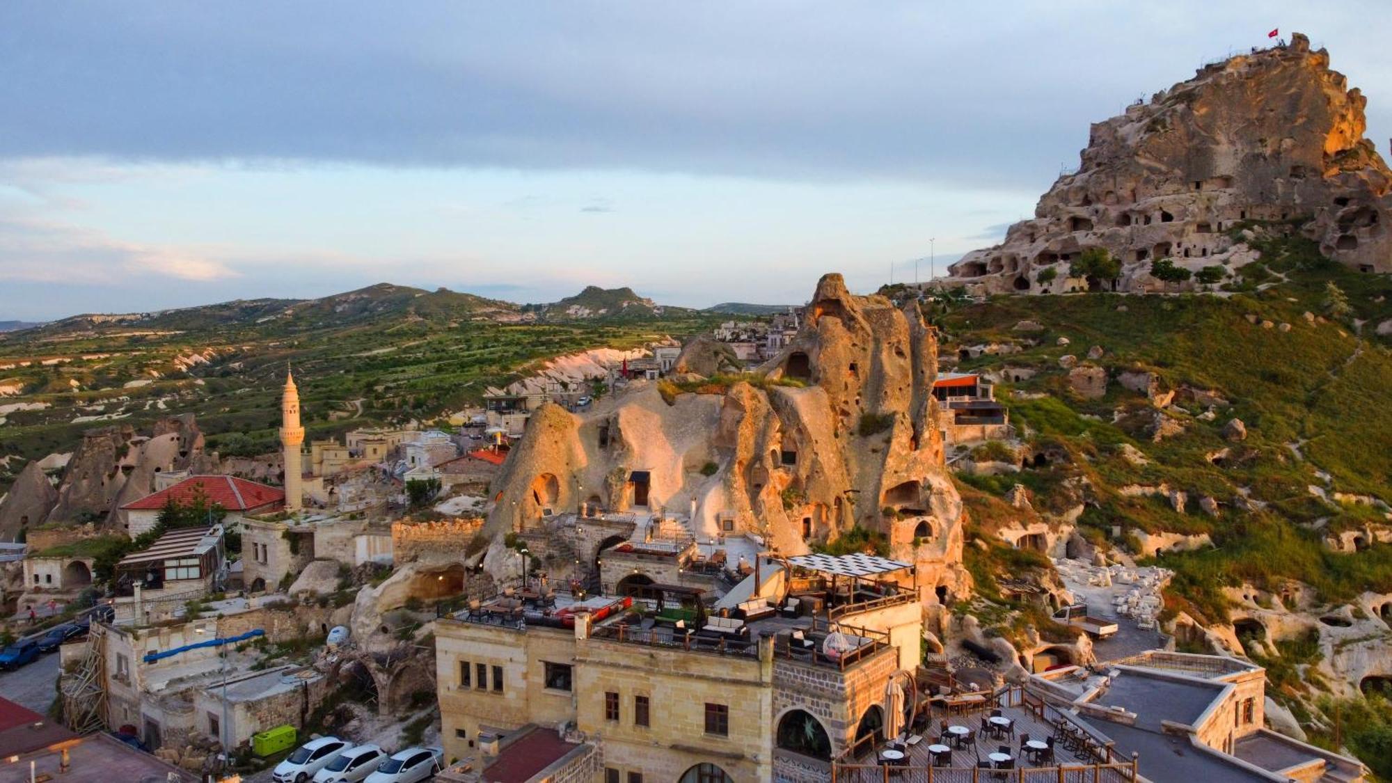 Hotel Ages In Cappadocia *
