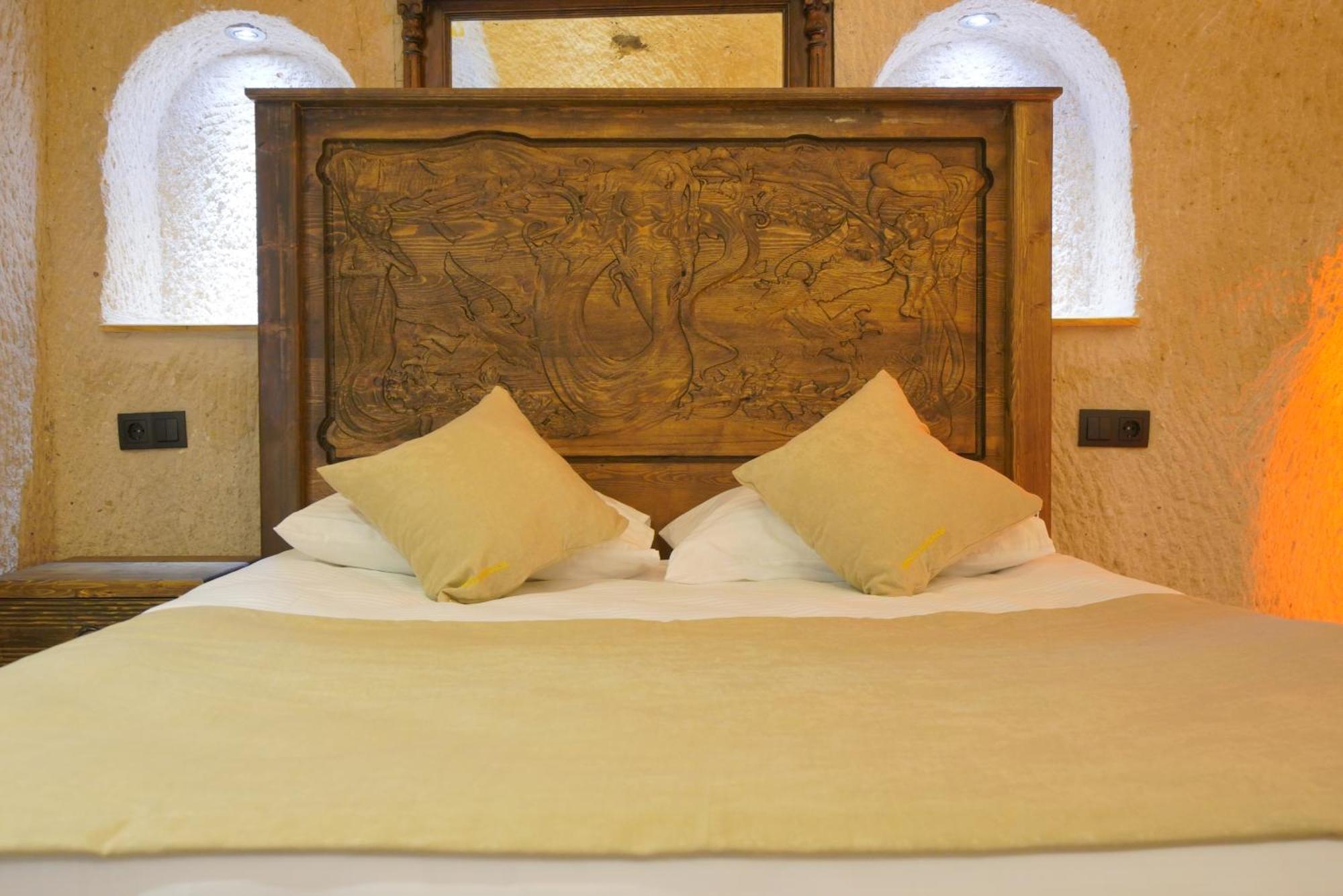 Hotel Ages In Cappadocia *
