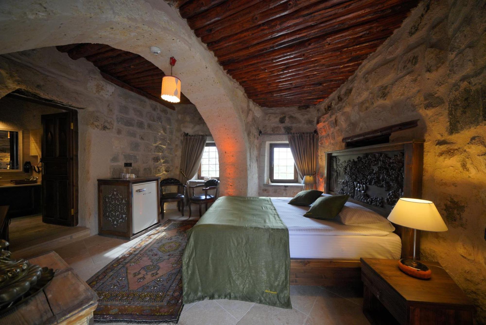 Ages In Cappadocia Hotel *