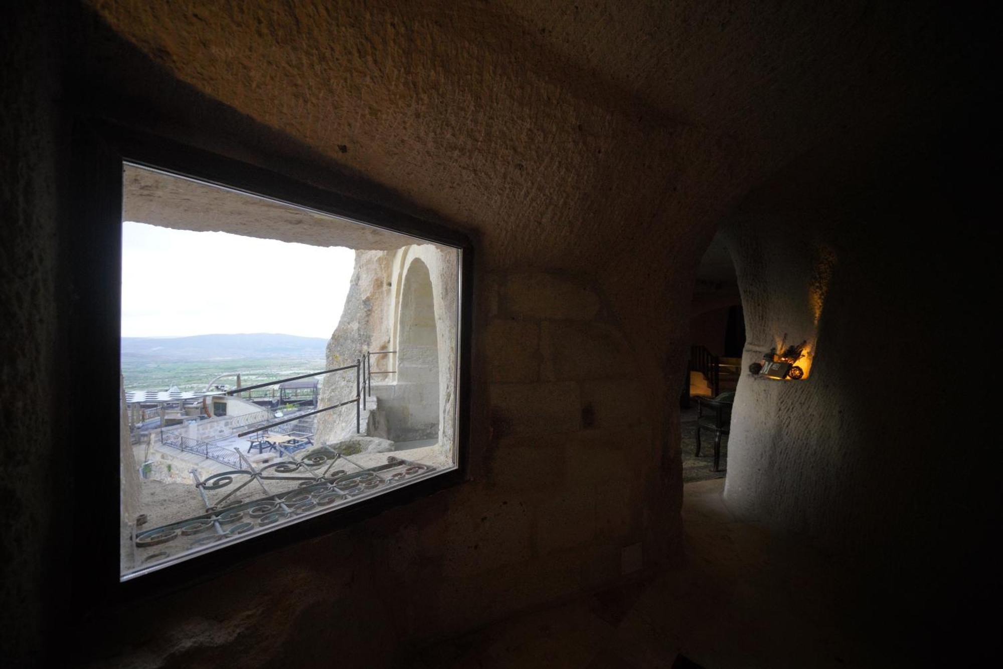 Ages In Cappadocia Üçhisar