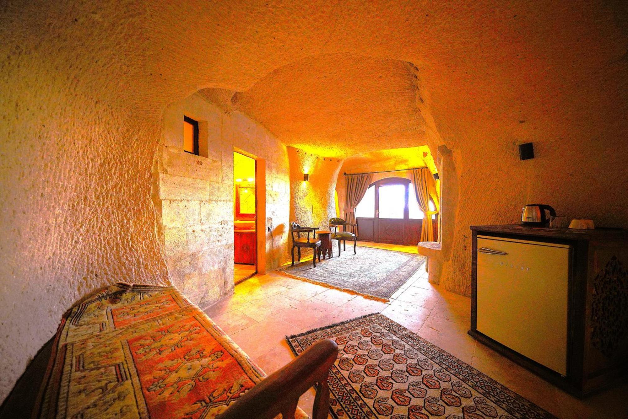 Hotel Ages In Cappadocia *